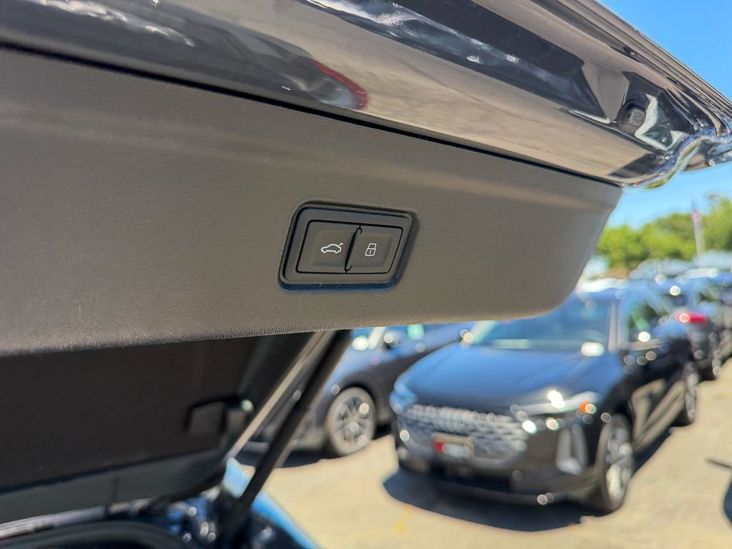 New 2027 Audi A6 e-tron Premium Plus AWD/4WD image 28