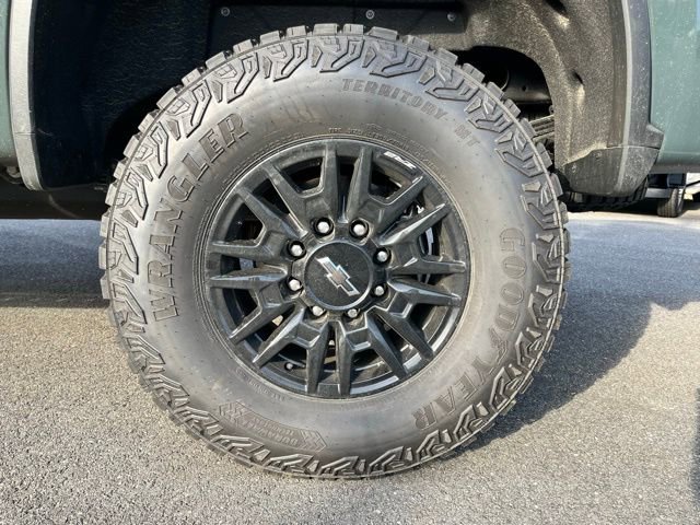 New 2026 Chevrolet Silverado 2500 ZR2 image 14