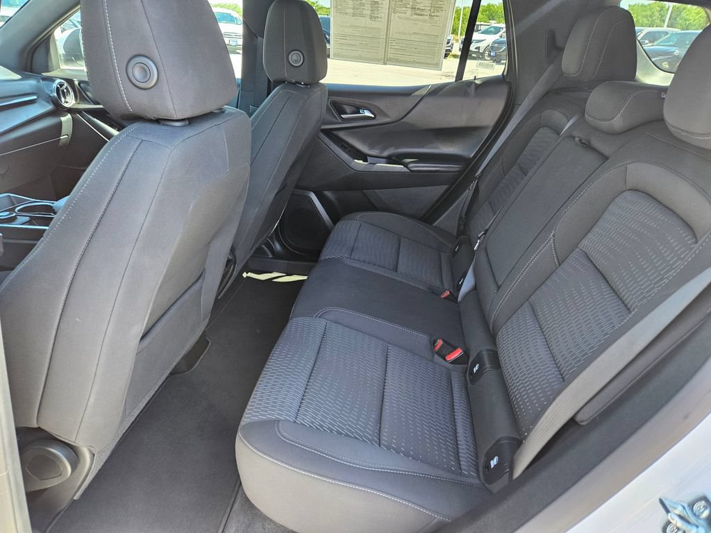 Used 2026 Chevrolet Equinox LT FWD image 26