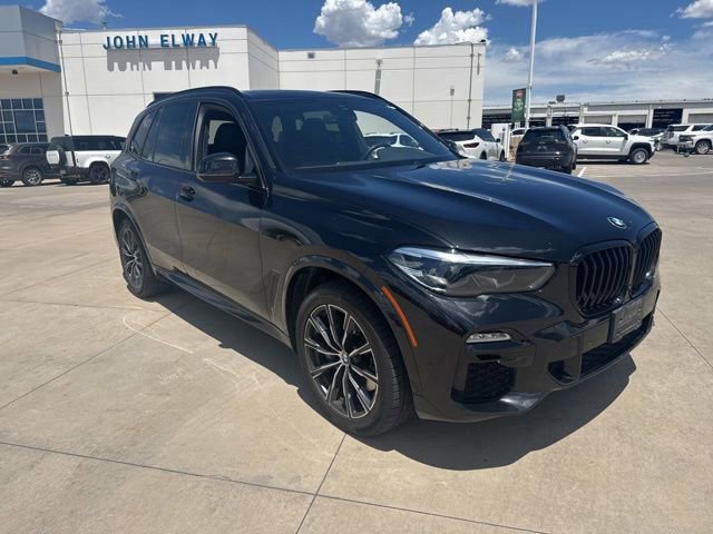 Used 2021 BMW X5 xDrive40i w/ M Sport Package AWD/4WD image 3