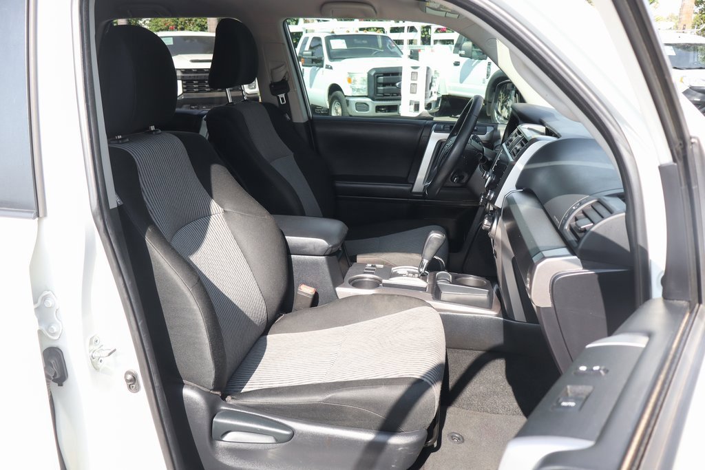 Used 2022 Toyota 4Runner SR5 image 44