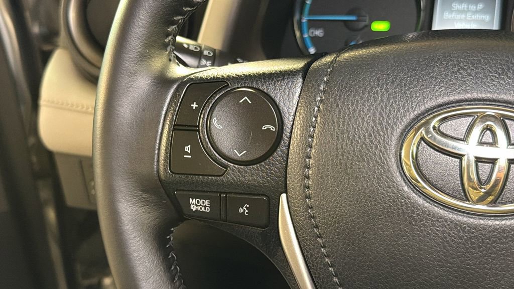 Used 2016 Toyota RAV4 Limited image 30