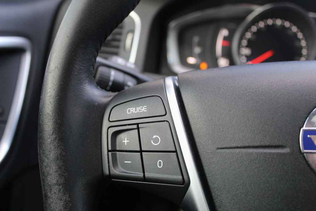 Used 2017 Volvo S60 T5 Dynamic w/ Vision Package image 14