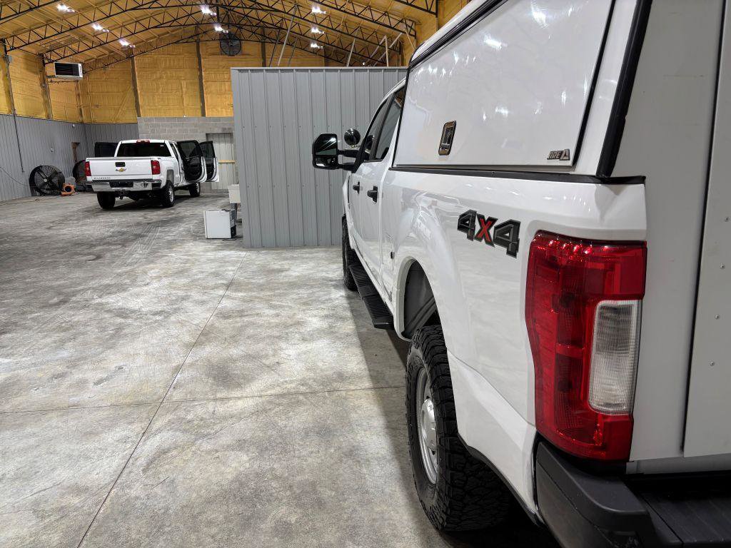 Used 2017 Ford F250 XL w/ Power Equipment Group image 9