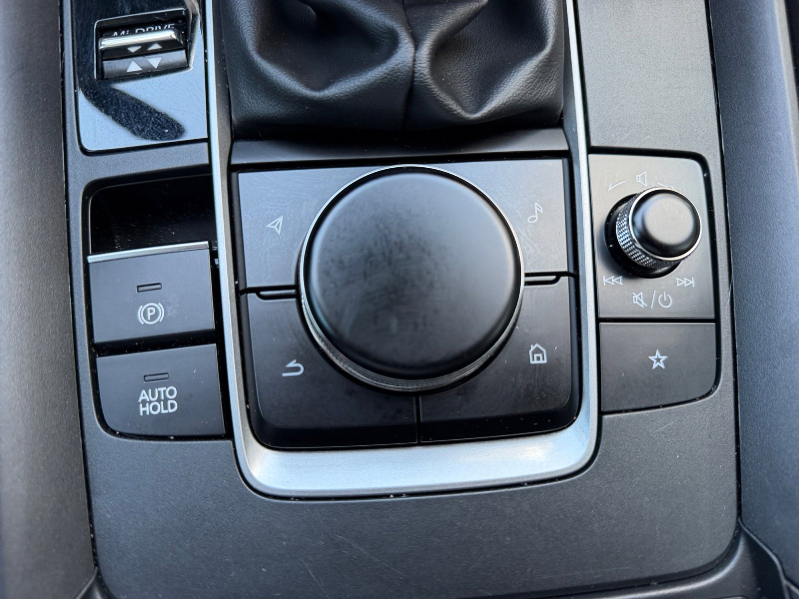 Used 2025 MAZDA CX-50 AWD 2.5 S w/ Premium Package image 31