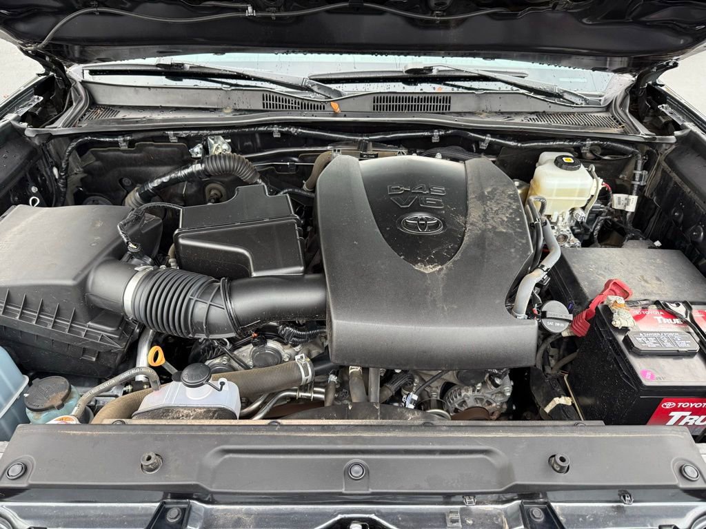 Certified 2021 Toyota Tacoma TRD Off-Road w/ Technology Package image 11