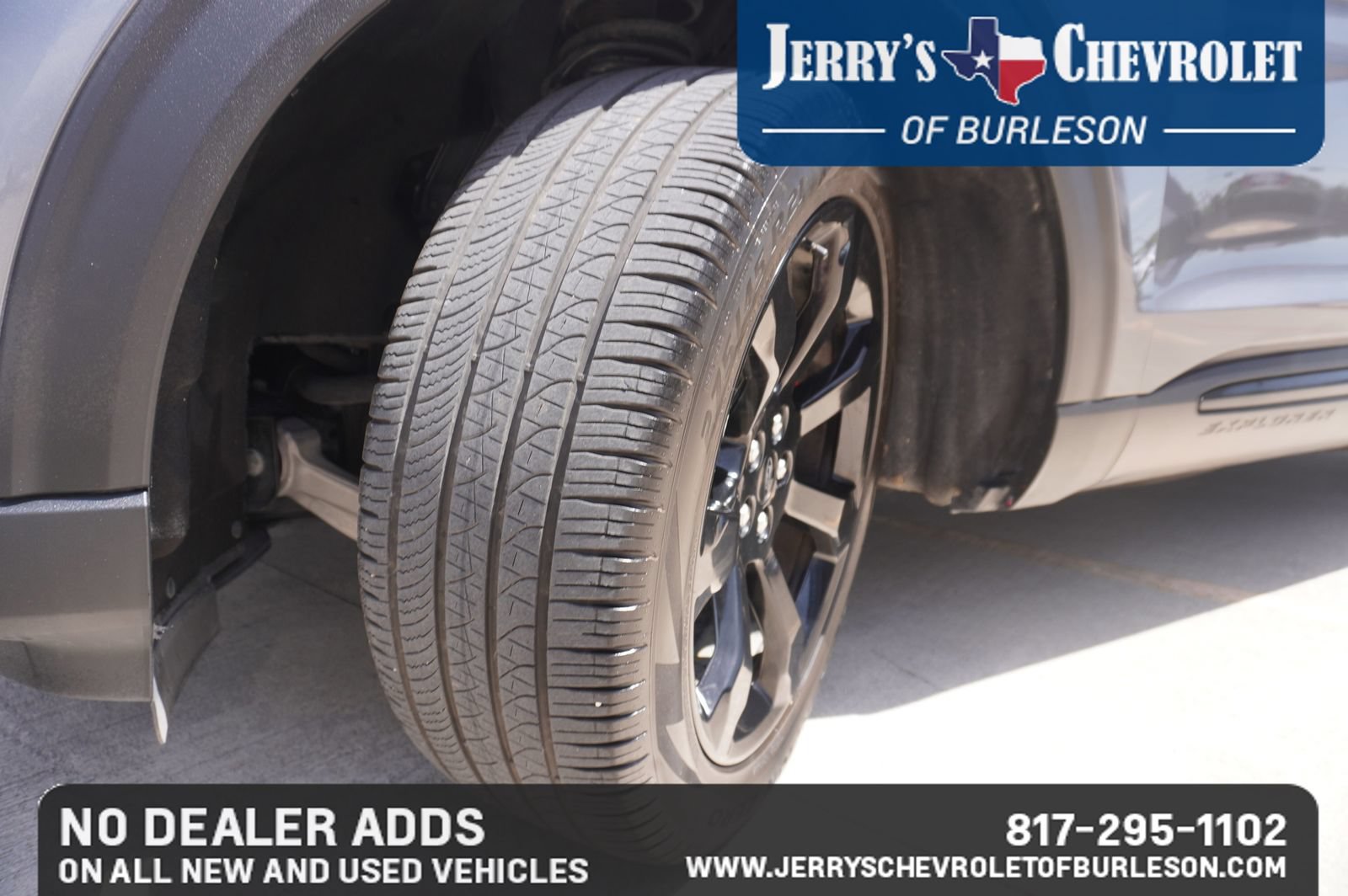 Used 2024 Ford Explorer ST w/ Equipment Group 401A AWD/4WD image 12
