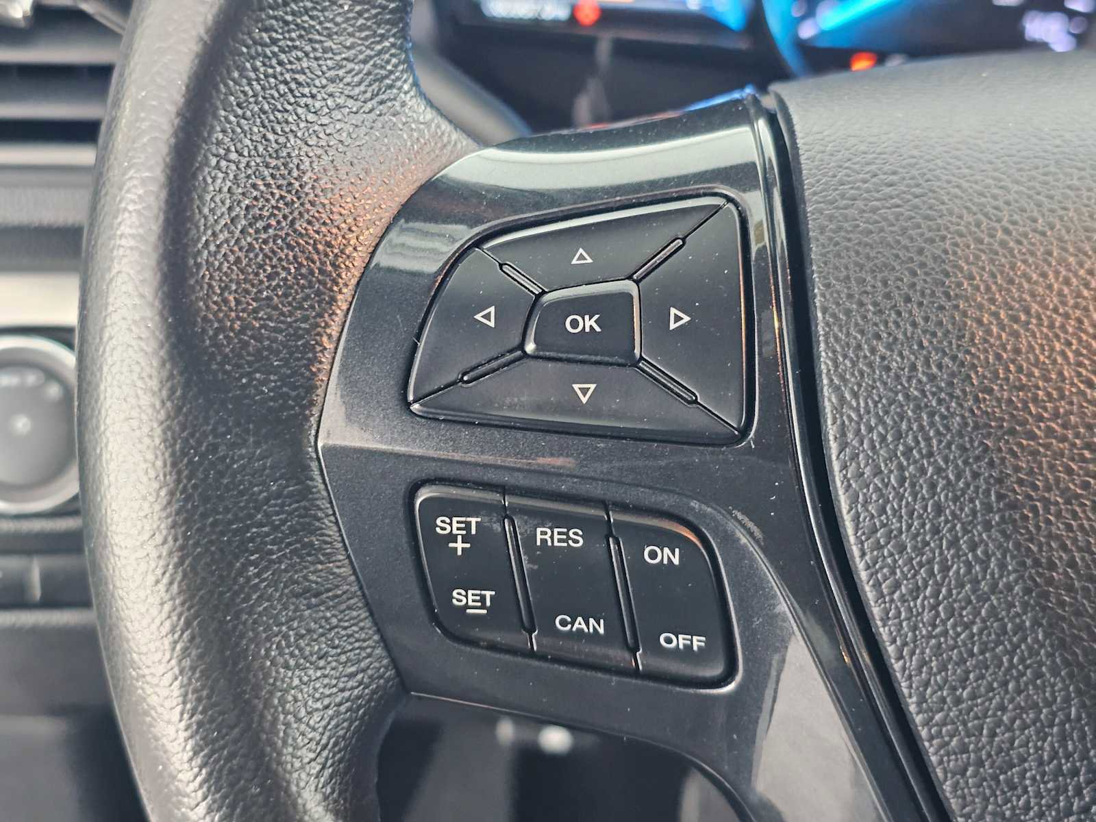 Used 2019 Ford Explorer XLT w/ Equipment Group 202A image 29