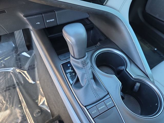 Used 2023 Toyota Camry SE image 35