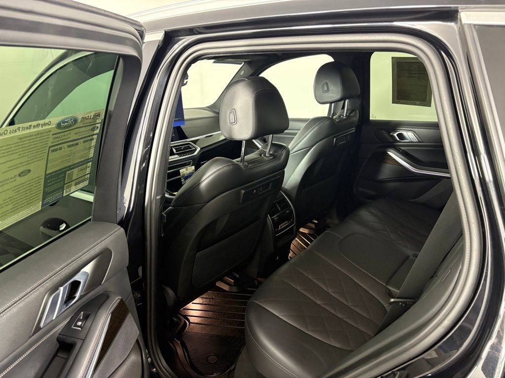 Used 2023 BMW X5 xDrive40i AWD/4WD image 29