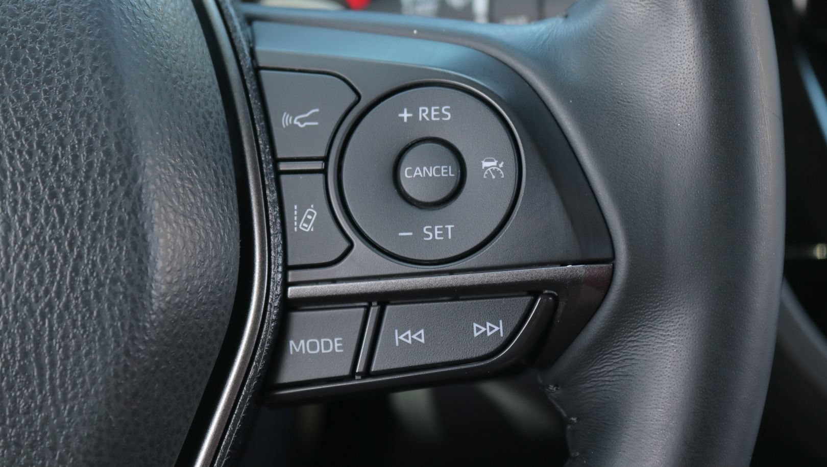 Used 2021 Toyota Camry XSE FWD image 20