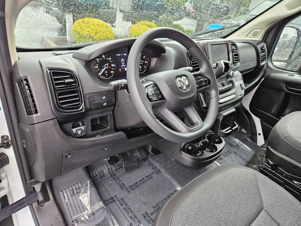 Used 2025 RAM ProMaster 3500 FWD image 18