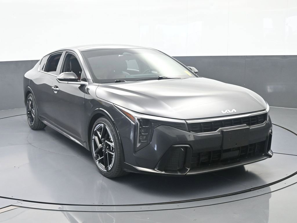 Used 2025 Kia K4 GT-Line w/ GT-Line Premium Package FWD image 9