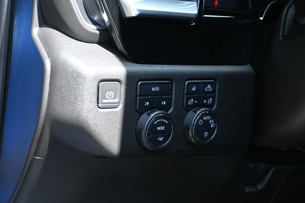 Used 2022 Chevrolet Silverado 1500 LT w/ All Star Edition Plus AWD/4WD image 27
