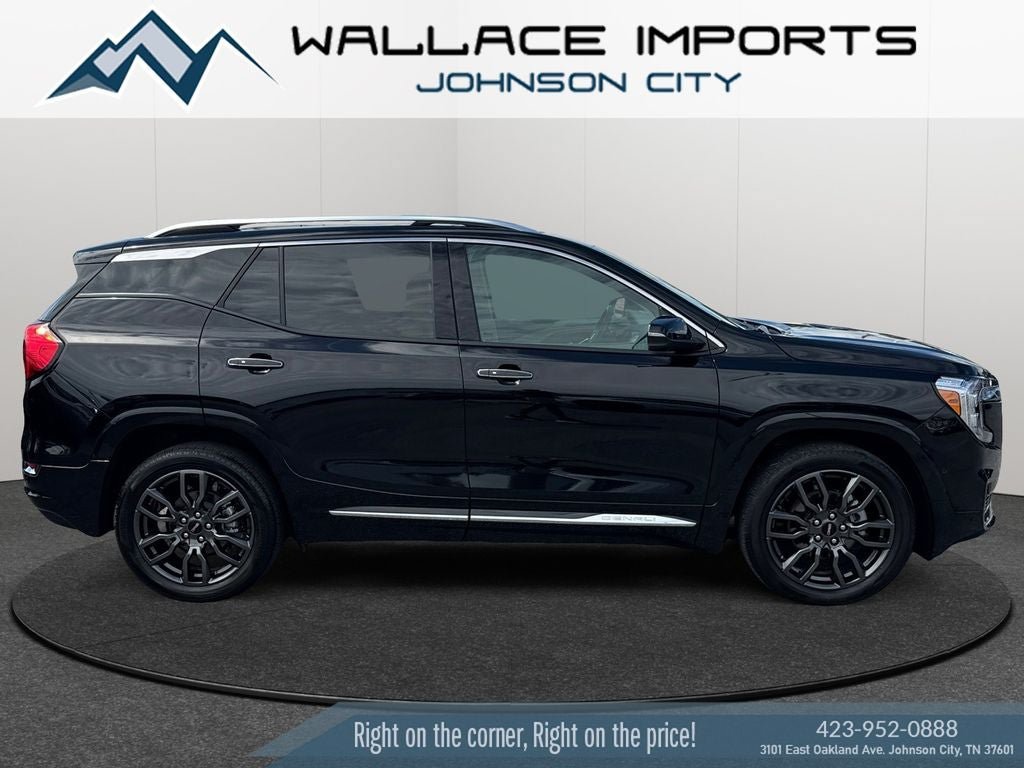 Used 2024 GMC Terrain Denali w/ Black Diamond Edition AWD/4WD image 6
