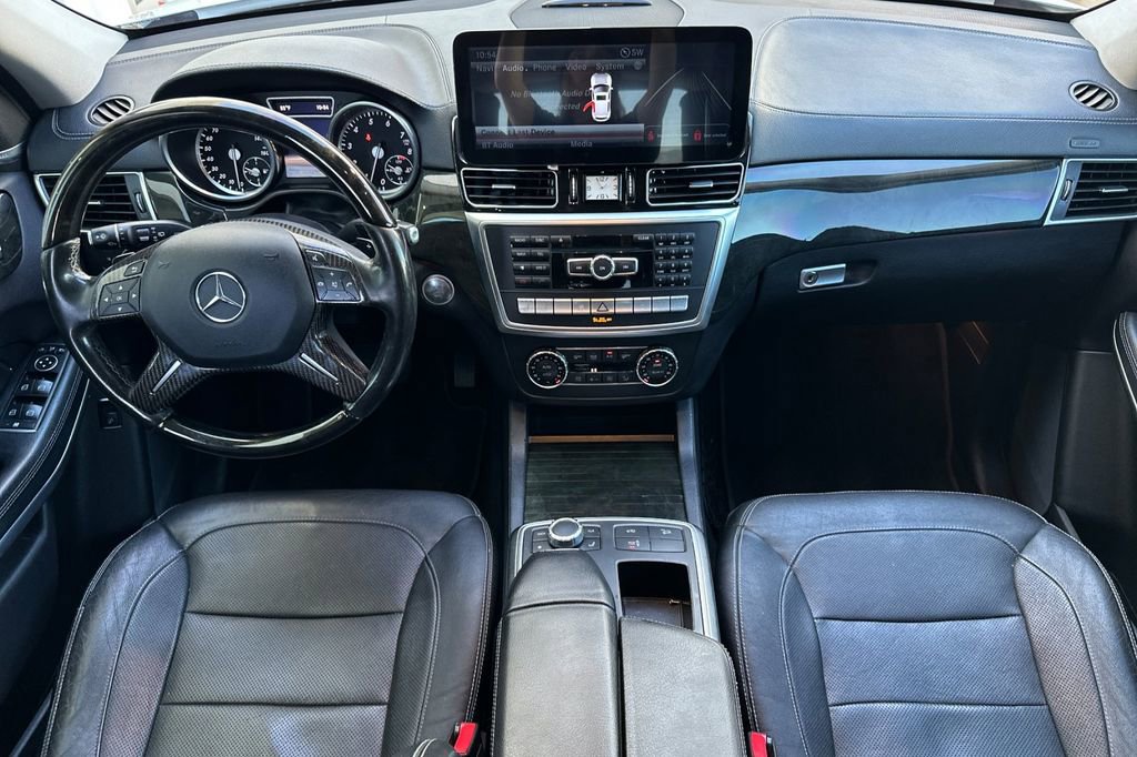 Used 2016 Mercedes-Benz GL 550 4MATIC image 14