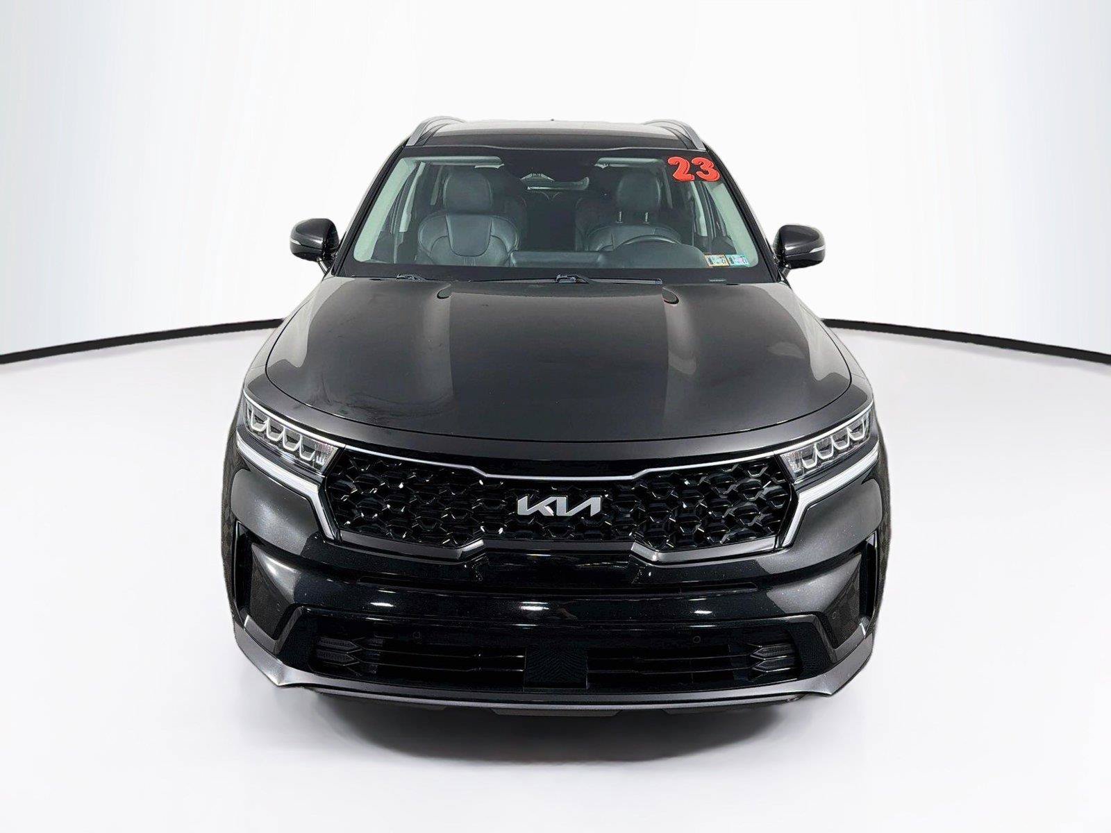 Used 2023 Kia Sorento EX w/ Panoramic Sunroof Package AWD/4WD image 13