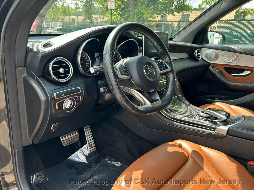 Used 2019 Mercedes-Benz GLC 43 AMG 4MATIC image 27