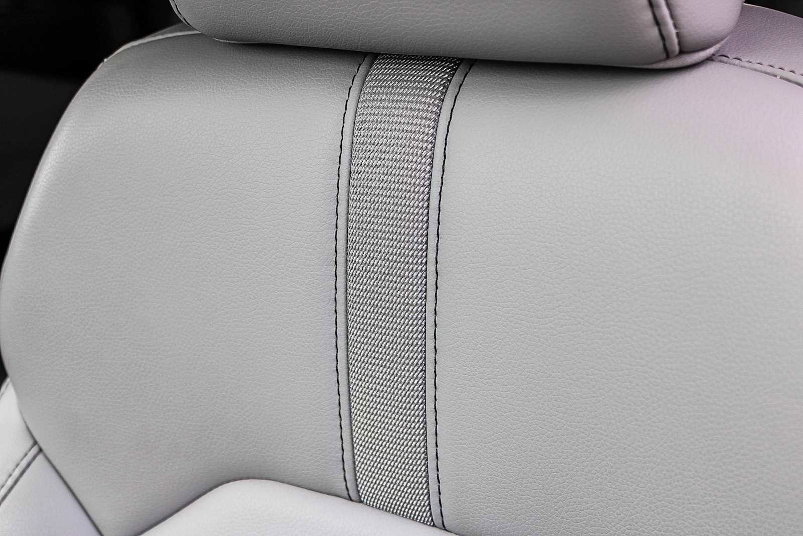 Certified 2025 Honda Pilot Touring image 25