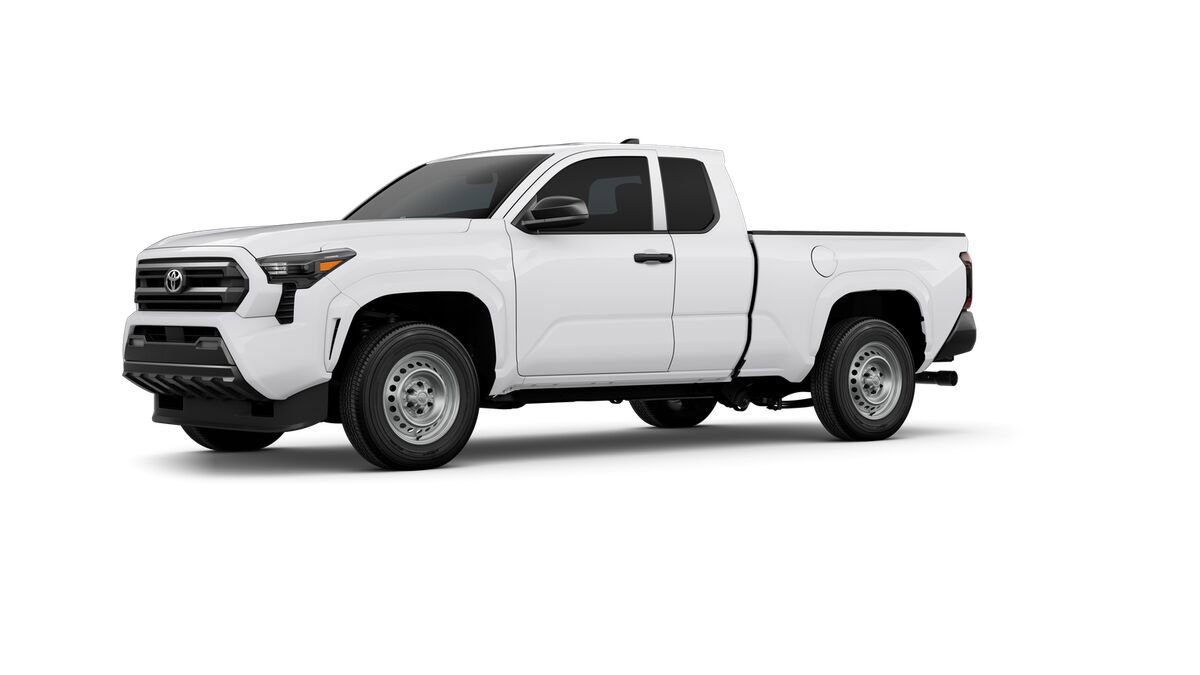 Used 2025 Toyota Tacoma SR image 2