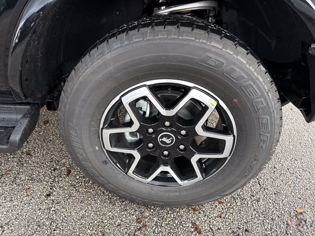 New 2026 Ford Bronco Outer Banks AWD/4WD image 10