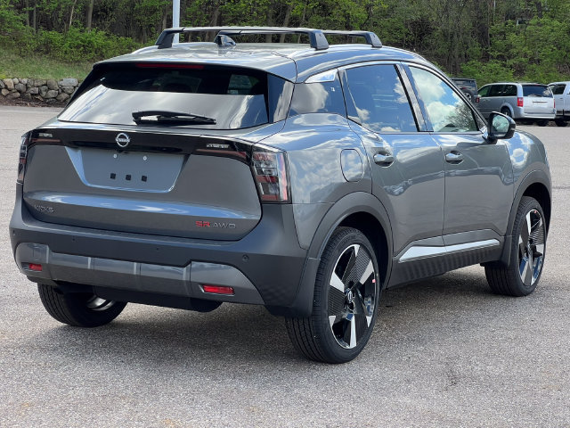 Used 2026 Nissan Kicks SR w/ Cold Weather Package AWD/4WD image 44