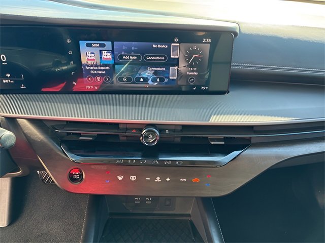 Used 2025 Nissan Murano SV image 25