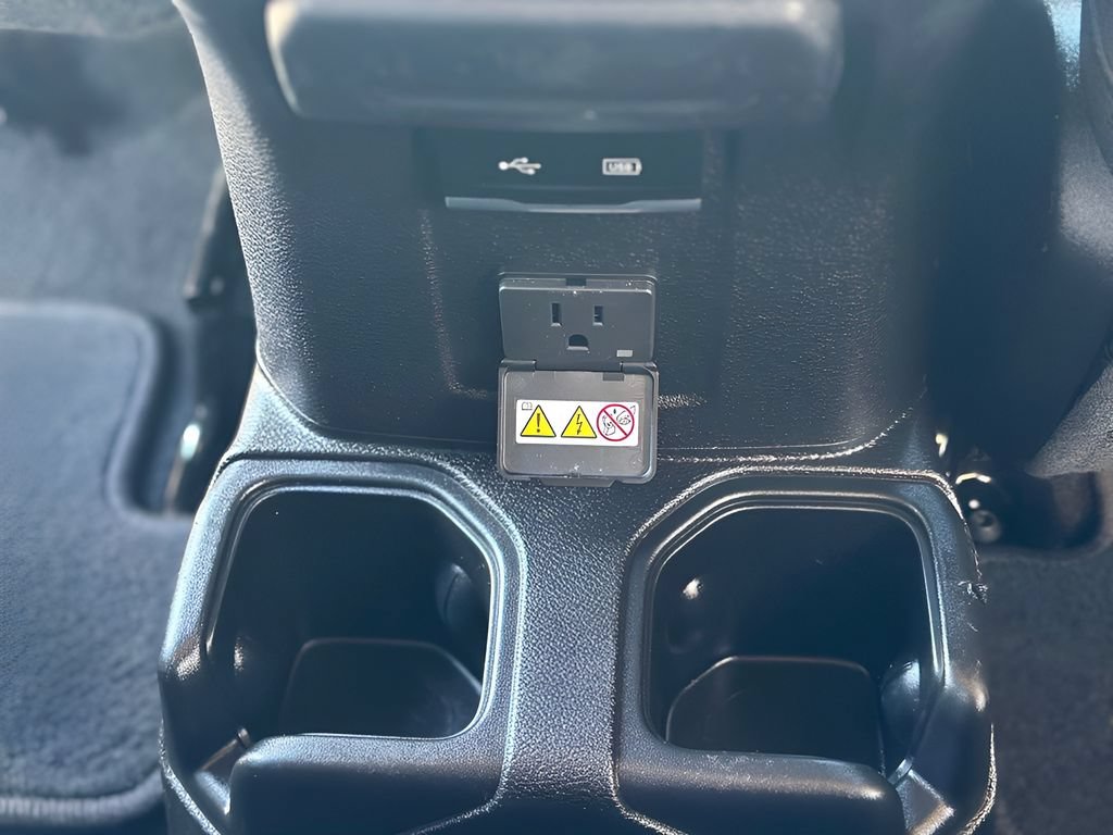 Used 2019 Jeep Wrangler Rubicon w/ Safety Group AWD/4WD image 25