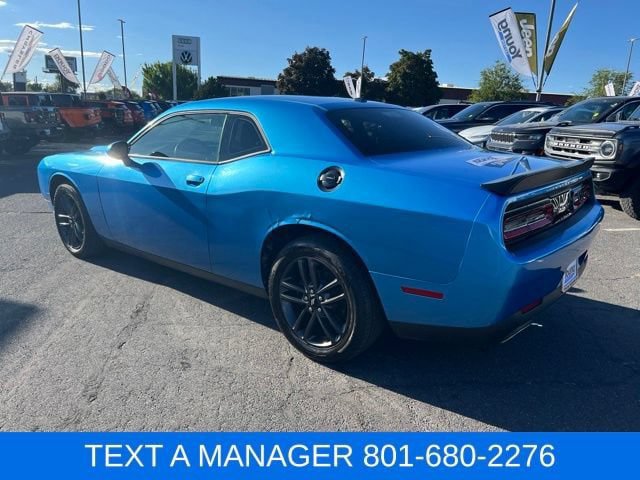 Used 2019 Dodge Challenger SXT w/ Blacktop Package AWD/4WD image 3
