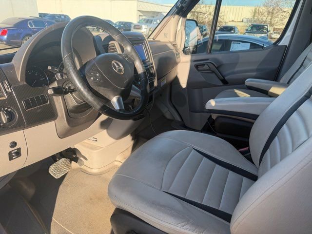 Used 2018 Mercedes-Benz Sprinter 3500 image 9