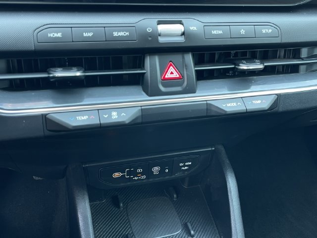 Used 2025 Kia K4 EX FWD image 18