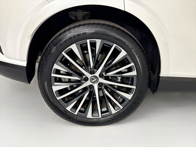 Certified 2023 Lexus RX 350 Premium Plus w/ Accessory Package (Z1) image 33