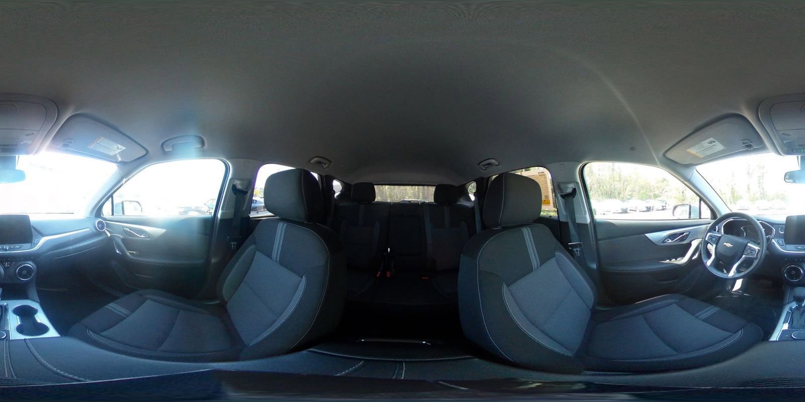 Used 2025 Chevrolet Blazer LT image 41