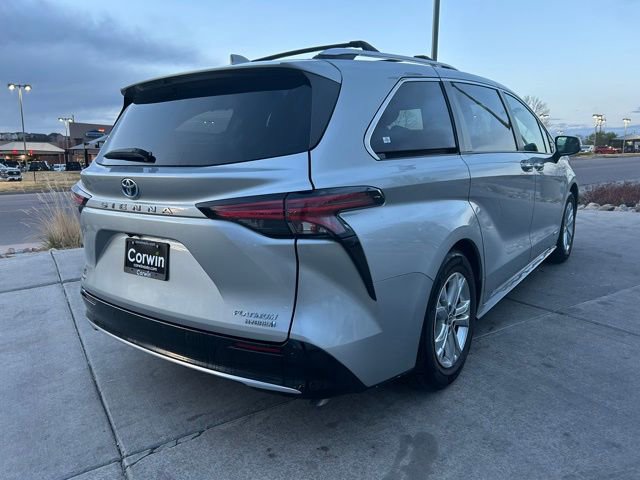 Used 2021 Toyota Sienna Platinum image 8