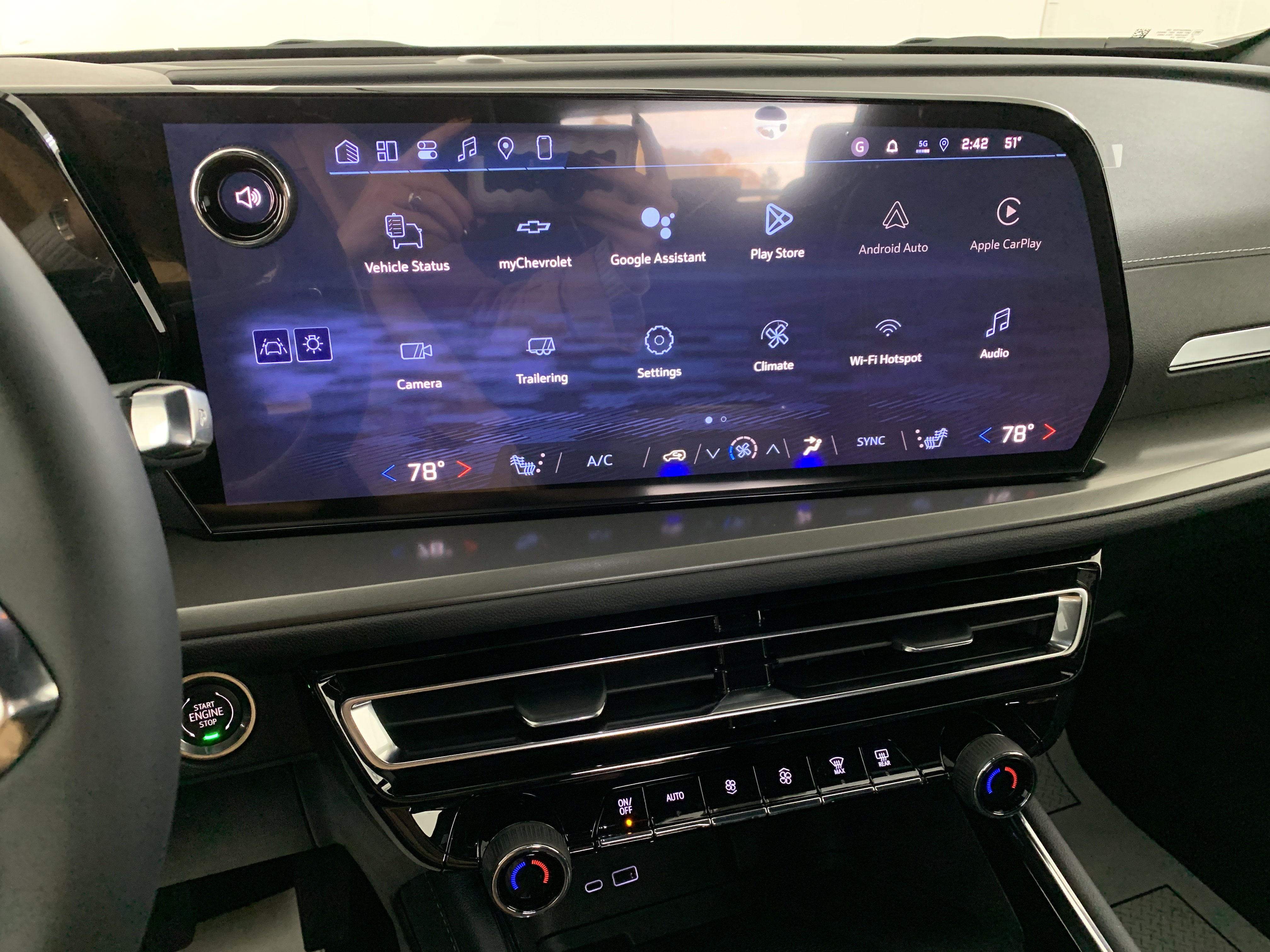 New 2026 Chevrolet Traverse LT image 25