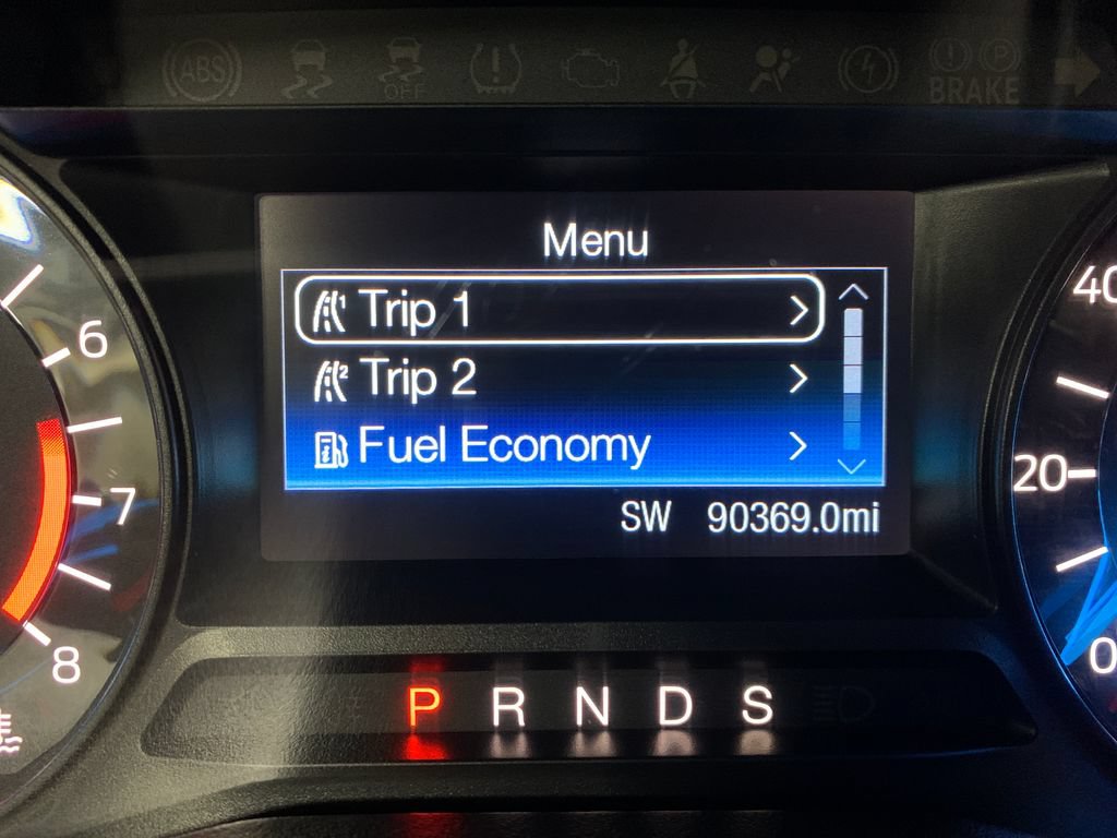 Used 2018 Ford Explorer XLT AWD/4WD image 32