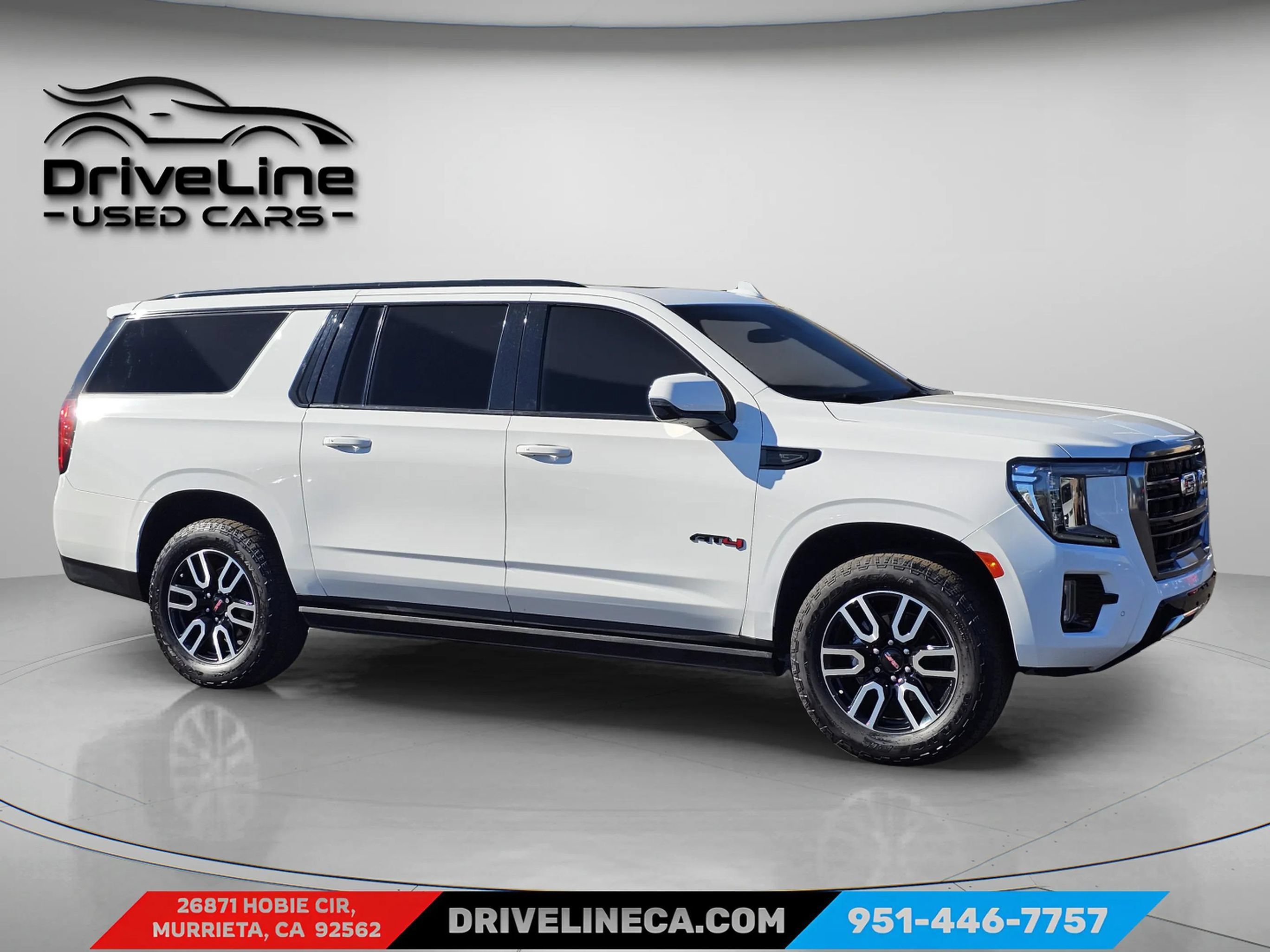 Used 2022 GMC Yukon XL AT4 w/ Technology Package AWD/4WD image 12