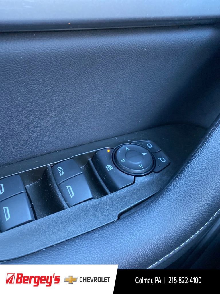 Used 2023 Chevrolet Blazer LT image 34