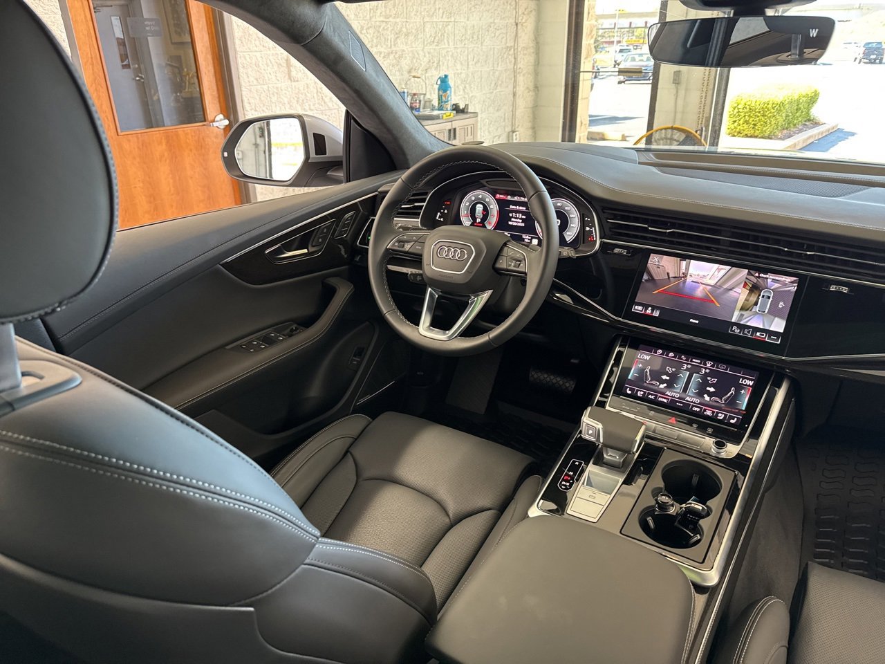 New 2025 Audi Q8 Prestige image 48