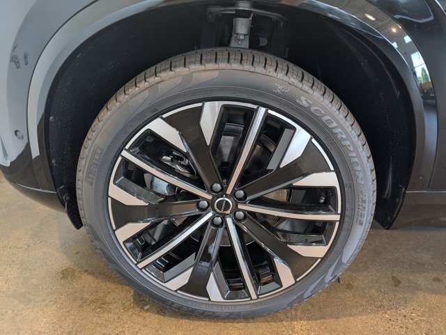 New 2026 Volvo XC90 B6 Ultra image 7