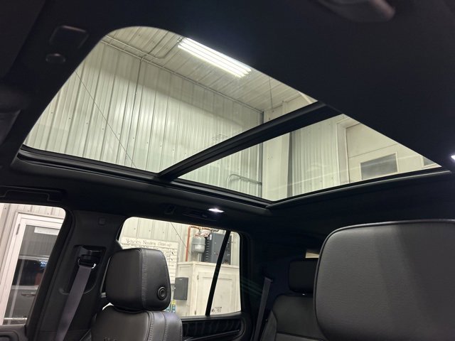 Used 2024 GMC Yukon Denali image 35