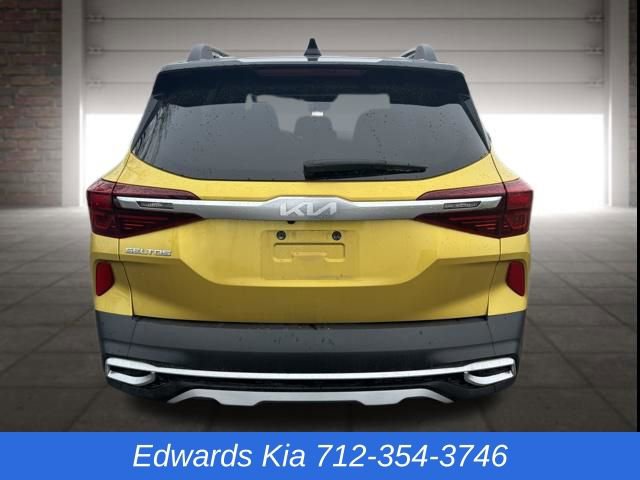 Used 2023 Kia Seltos Nightfall Edition image 5