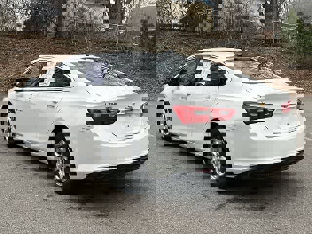 Used 2017 Chevrolet Malibu LS image 20