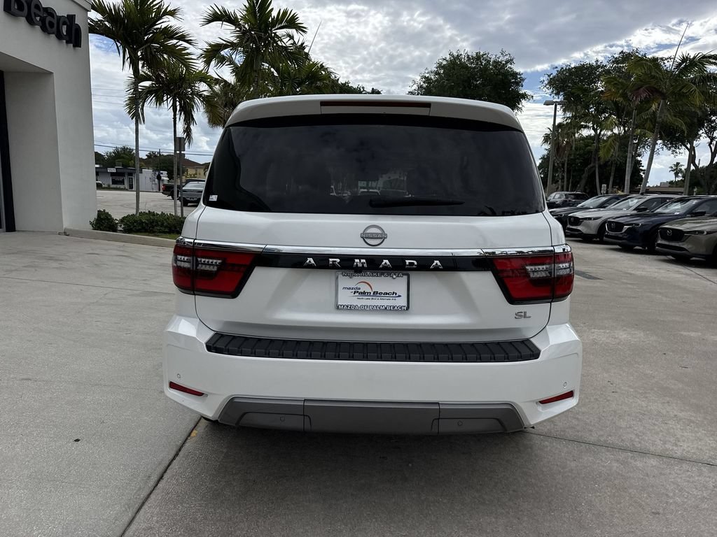 Used 2024 Nissan Armada SL w/ Captain's Chairs Package AWD/4WD image 2
