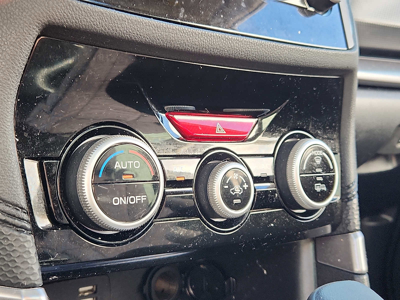 Used 2023 Subaru Forester Premium image 16