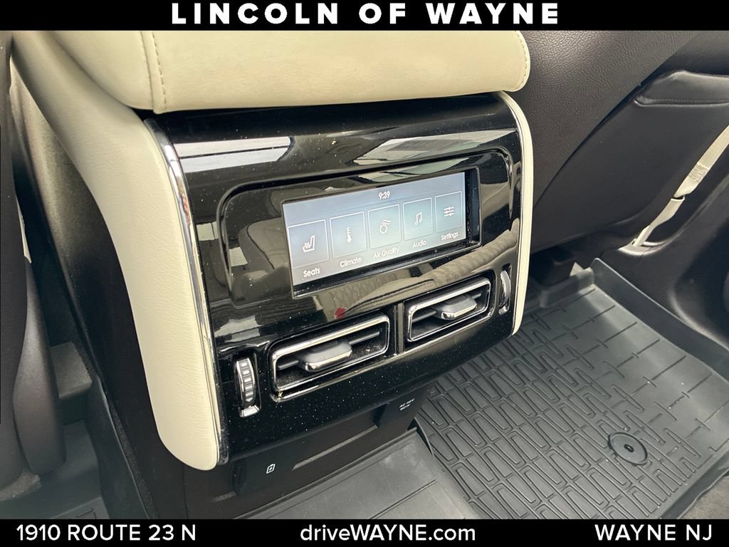 Certified 2021 Lincoln Aviator Black Label w/ Dynamic Handling Package AWD/4WD image 25
