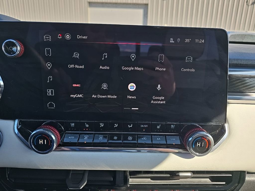 Used 2025 GMC Canyon AT4 w/ AT4X Package image 24