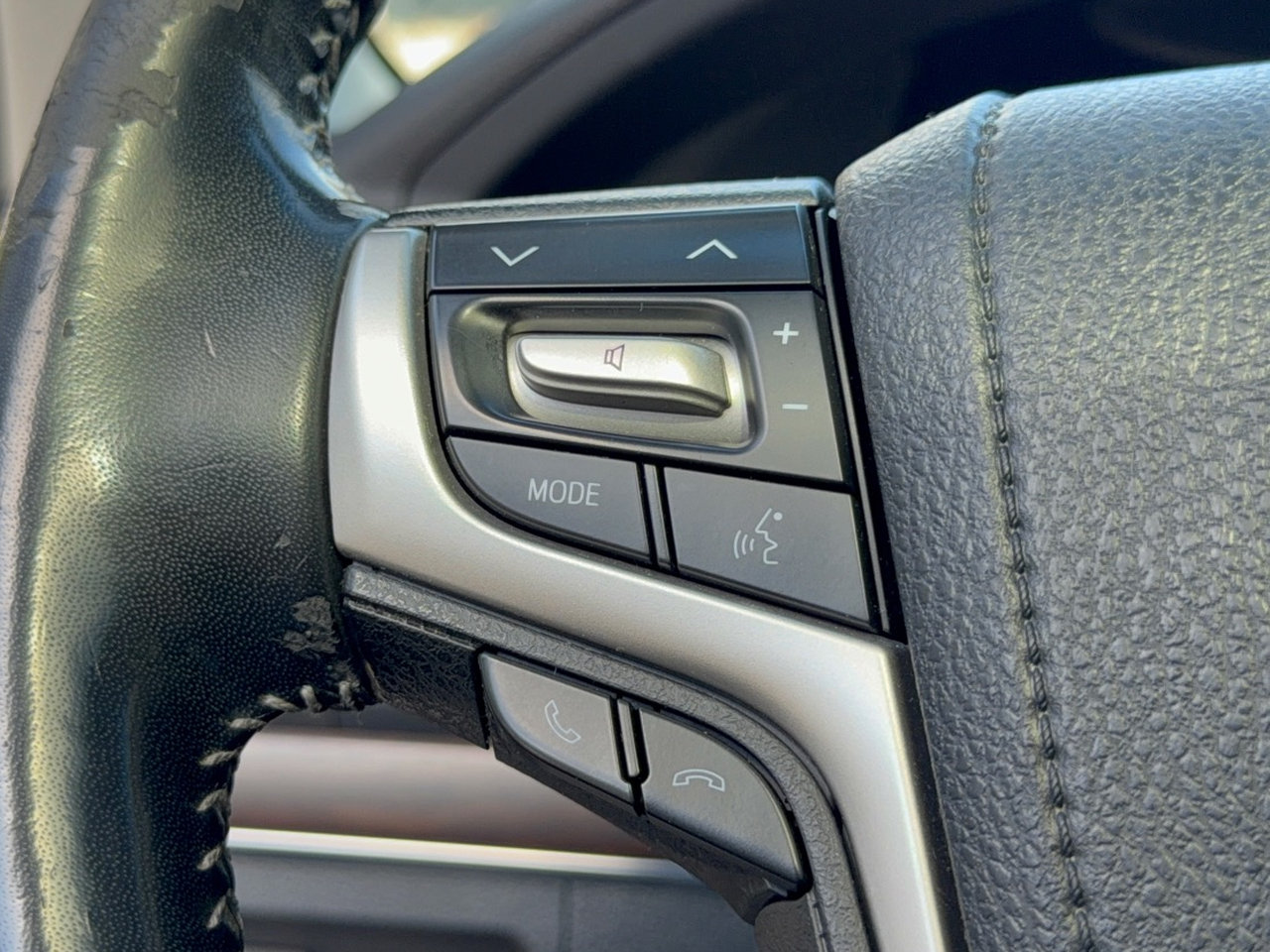 Used 2018 Toyota Land Cruiser AWD/4WD image 18