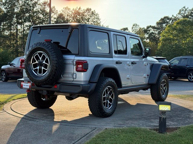 Used 2024 Jeep Wrangler Unlimited Rubicon w/ Technology Group AWD/4WD image 7