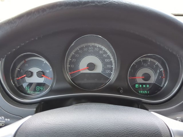 Used 2012 Chrysler 200 Touring FWD image 11